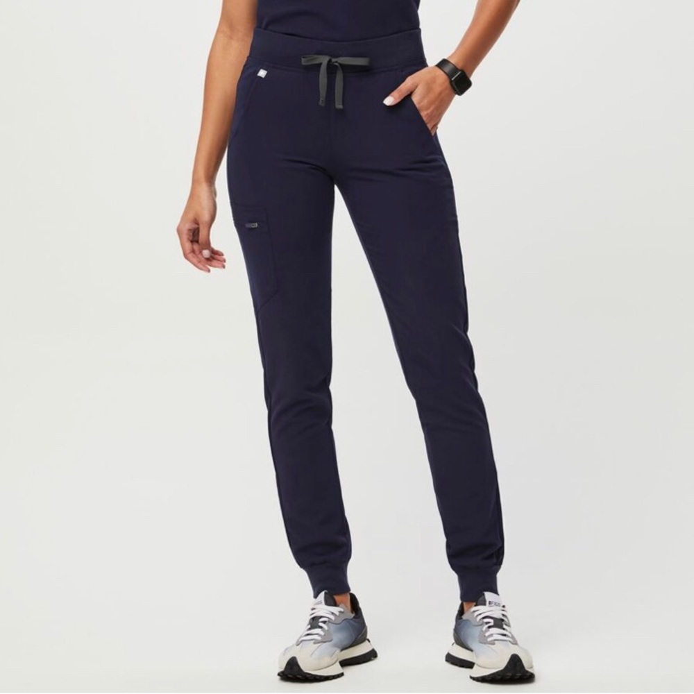 Figs Women's Navy Track Jogger Pants